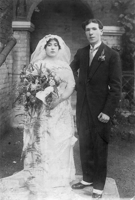 colemanandbeatriceweddingphoto1913.jpg